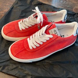 BNWT MADE IN ITALY BU HAND SNEAKERS